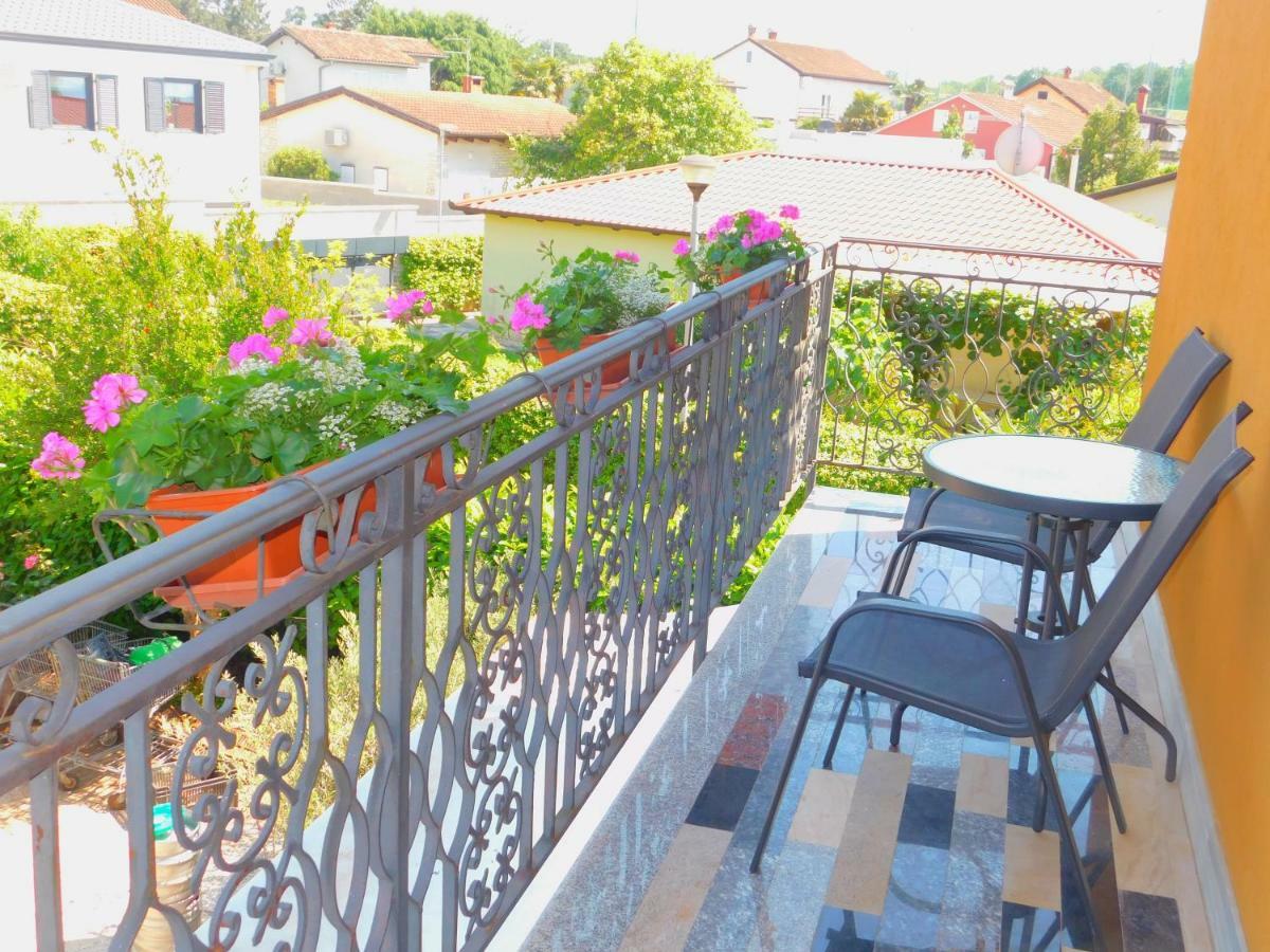 شقة App Palcic K Novigrad Istria المظهر الخارجي الصورة